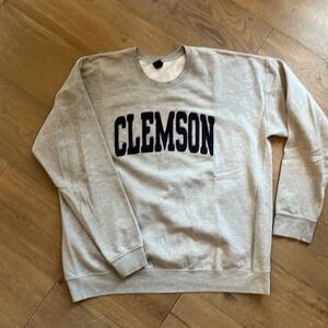 XL Clemson Sweatshirt